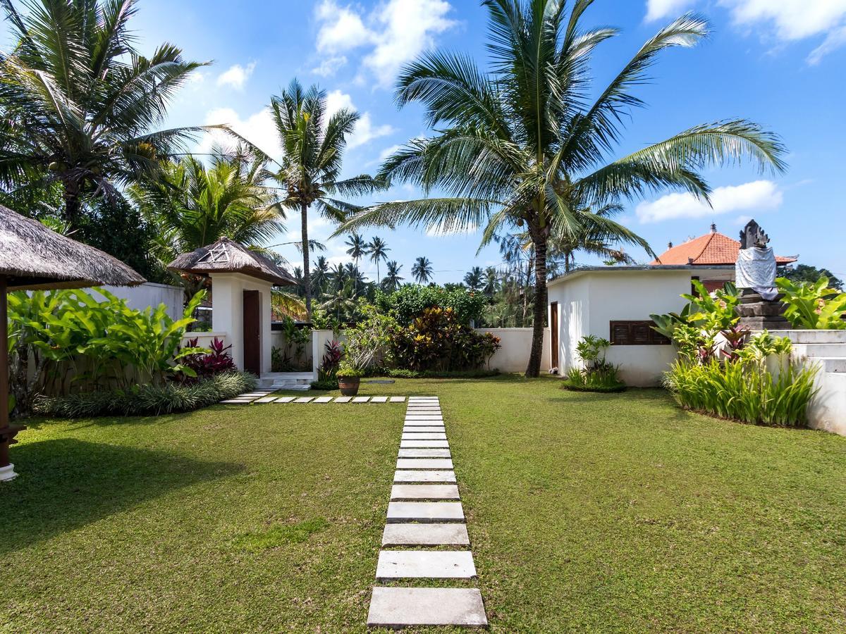 Villa Candi Kecil Tujuh By Villa Finder Ubud  Exterior photo